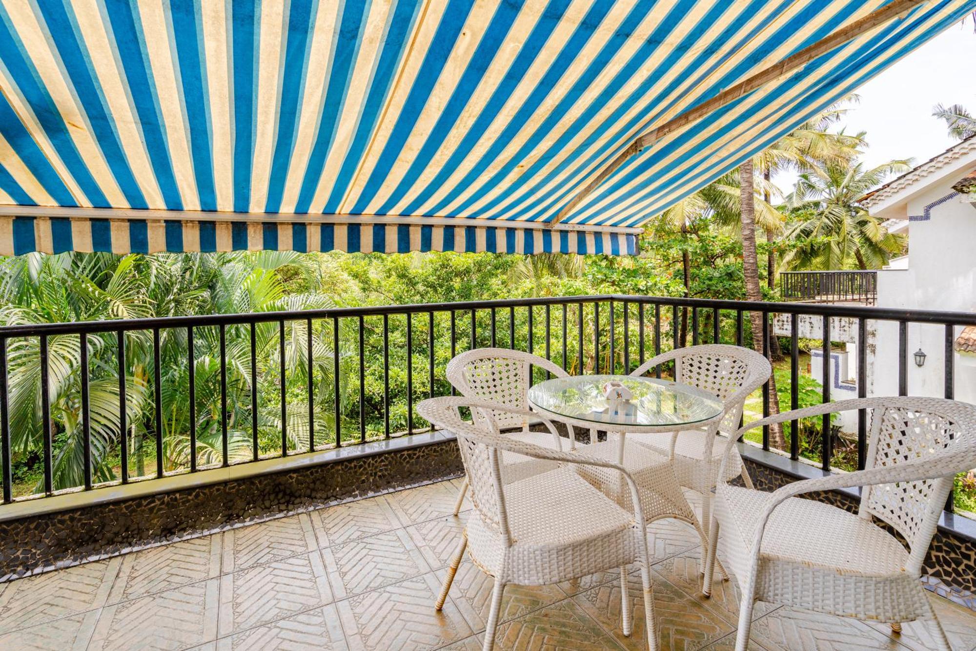 Susegad Suites Goa Arpora Habitación foto