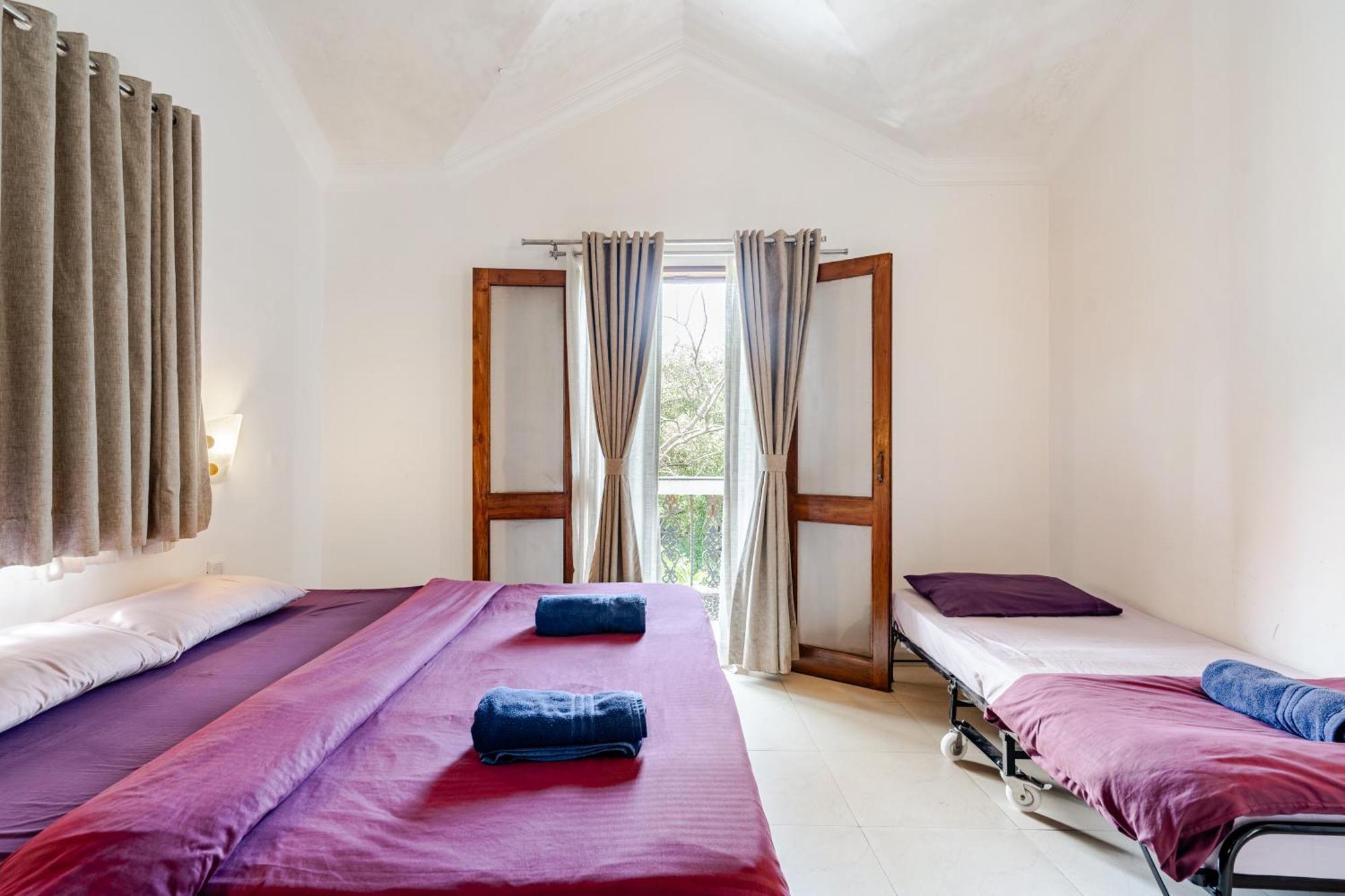 Susegad Suites Goa Arpora Habitación foto